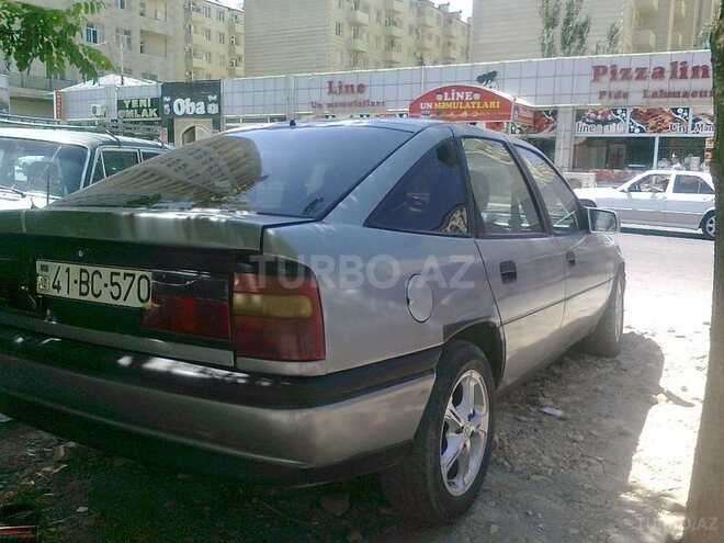 Opel Vectra 1994, 275,525 km - 2.0 l - Xırdalan