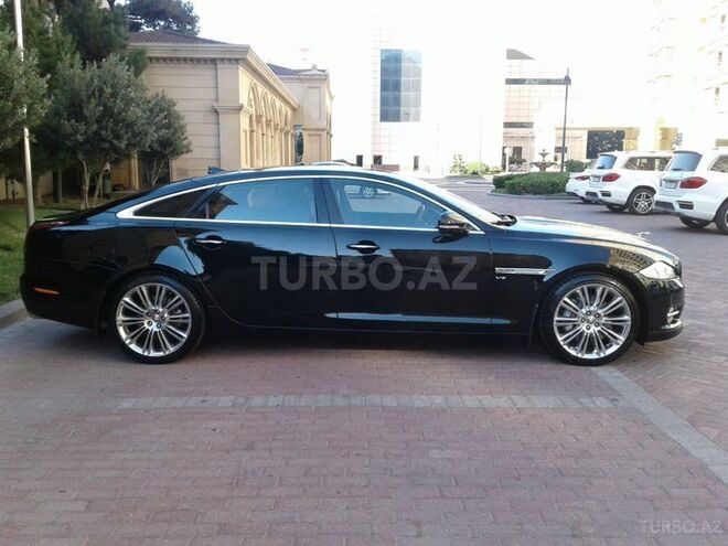 Jaguar  2013, 6,400 km - 3.0 l - Bakı