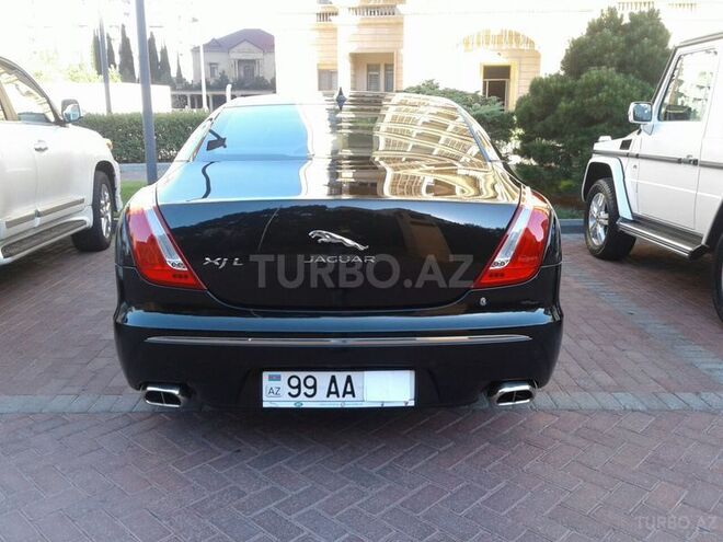 Jaguar  2013, 6,400 km - 3.0 l - Bakı