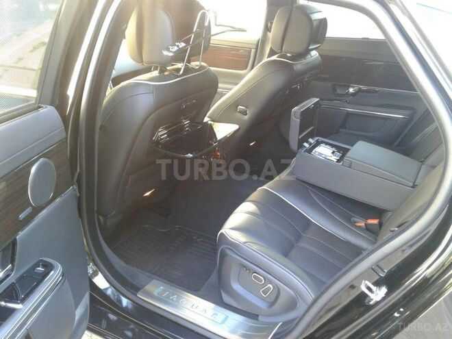Jaguar  2013, 6,400 km - 3.0 l - Bakı