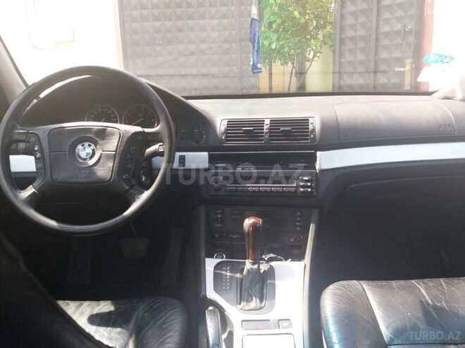 BMW 523 1996, 300,000 km - 2.5 l - Bakı