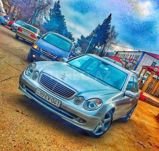 Mercedes E 240 2004, 181,000 km - 2.6 л - Xırdalan
