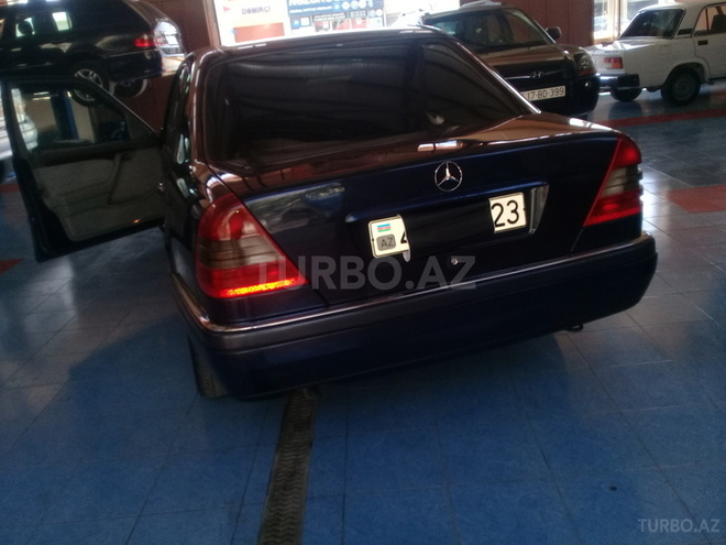 Mercedes C 180 1995, 375,000 km - 1.8 l - Sumqayıt