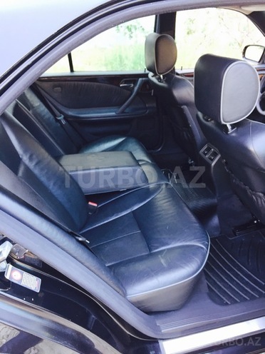 Mercedes E 320 2000, 256,000 km - 3.2 l - Bakı