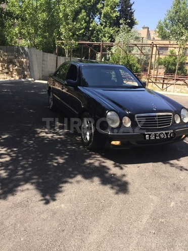 Mercedes E 320 2000, 256,000 km - 3.2 l - Bakı