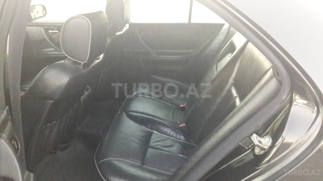 Mercedes E 240 2000, 189,000 km - 2.4 л - Sumqayıt