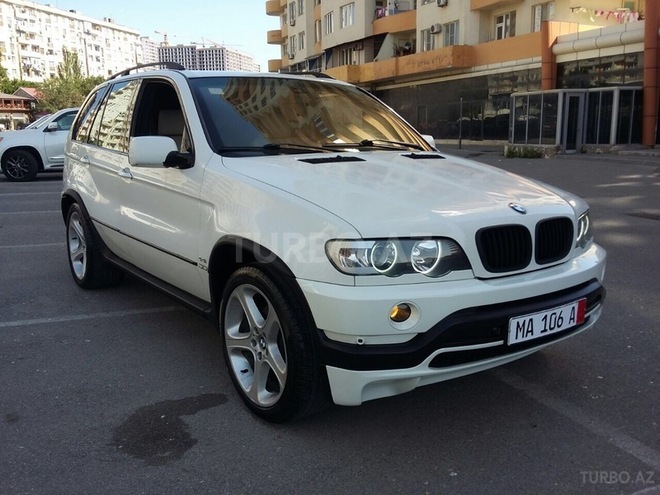 BMW X5 2001, 140,000 km - 4.4 l - Bakı