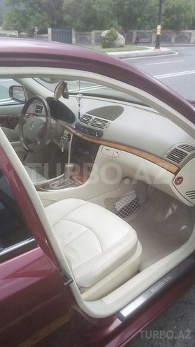 Mercedes E 240 2003, 199,779 km - 2.6 l - Qəbələ