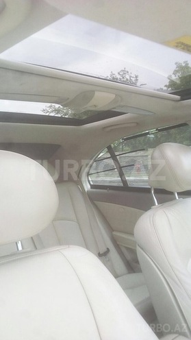 Mercedes E 240 2003, 199,779 km - 2.6 l - Qəbələ