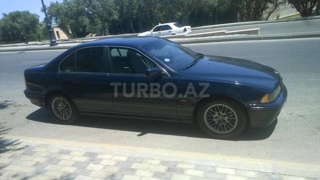 BMW 525 2000, 337,000 km - 0.3 l - Göyçay