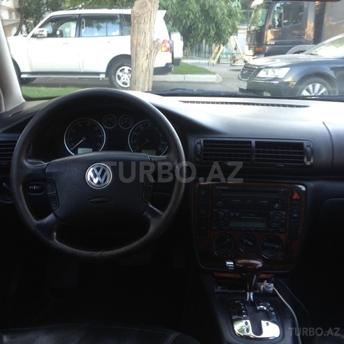 Volkswagen Passat 2002, 255,000 km - 1.8 l - Bakı
