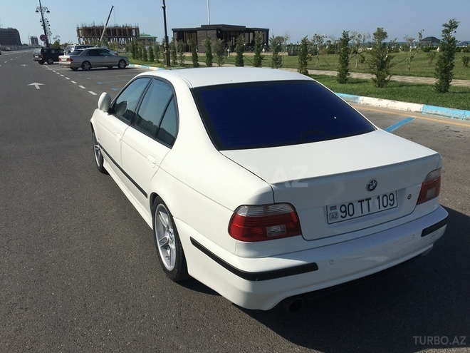BMW 540 2002, 157,000 km - 4.4 l - Sumqayıt
