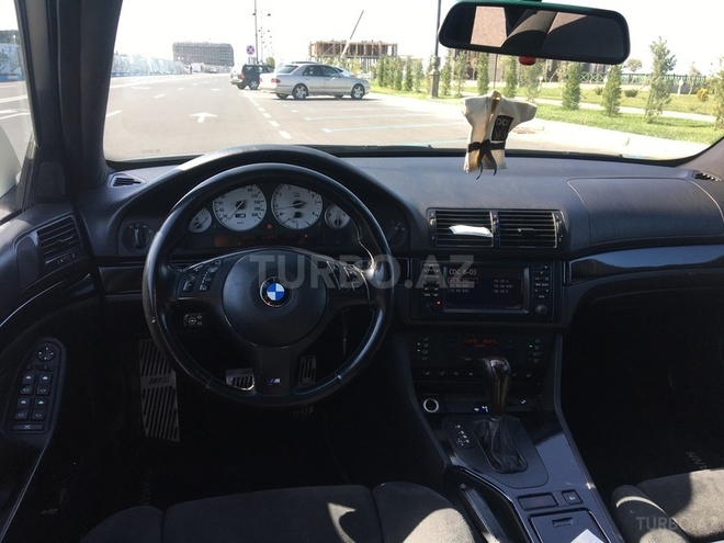 BMW 540 2002, 157,000 km - 4.4 l - Sumqayıt