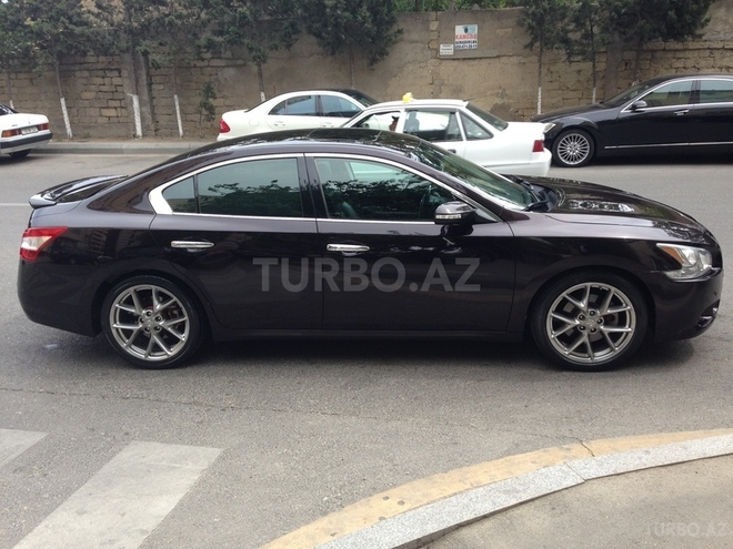 Nissan Maxima 2010, 77,000 km - 3.5 l - Bakı
