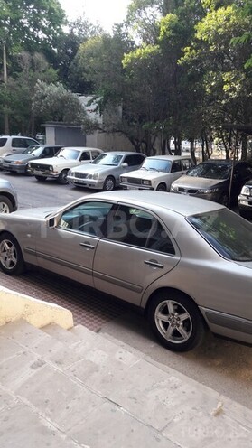 Mercedes E 300 1996, 450,000 km - 0.3 l - Bakı
