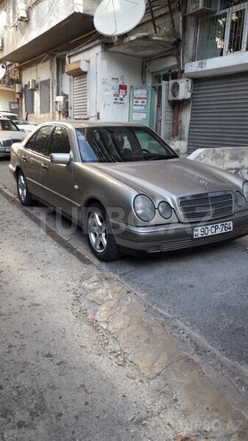 Mercedes E 300 1996, 450,000 km - 0.3 l - Bakı
