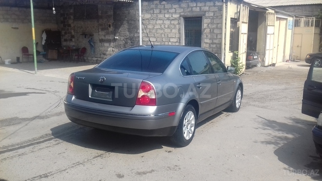 Volkswagen Passat 2003, 199,412 km - 1.8 l - Gəncə