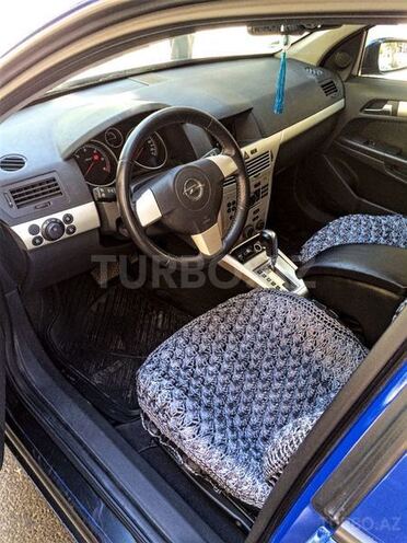 Opel Astra 2008, 215,000 km - 1.9 l - Bakı