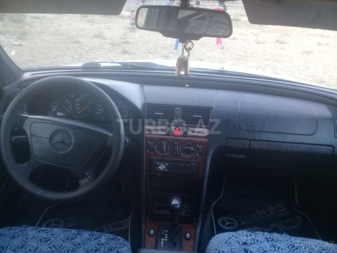 Mercedes C 180 1997, 310,000 km - 1.8 l - Bakı