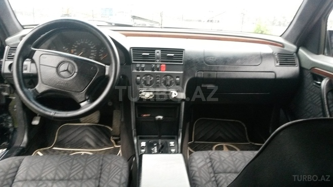 Mercedes C 180 1994, 400,000 km - 1.8 л - Zaqatala