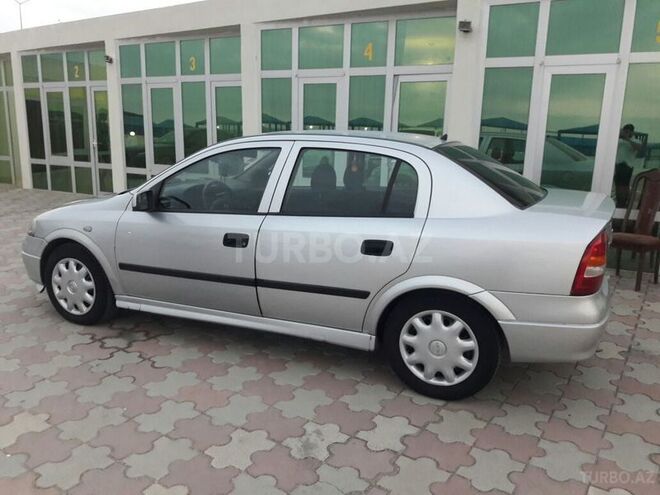 Opel Astra 1999, 235,000 km - 1.6 л - Bakı