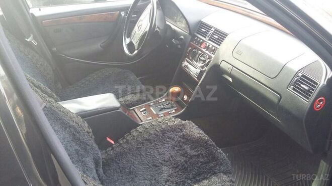 Mercedes C 230 1998, 256,000 km - 2.3 l - Sumqayıt