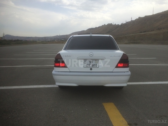 Mercedes C 230 1999, 157,500 km - 2.3 l - Xırdalan