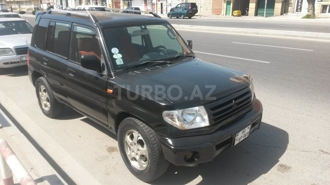 Mitsubishi Pajero io 1999, 240,000 km - 1.8 l - Bakı