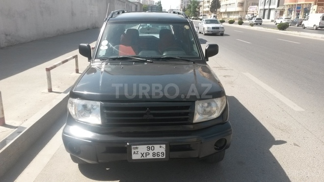Mitsubishi Pajero io 1999, 240,000 km - 1.8 l - Bakı