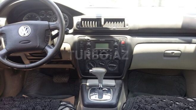Volkswagen Passat 2002, 121,000 km - 1.8 l - Bakı