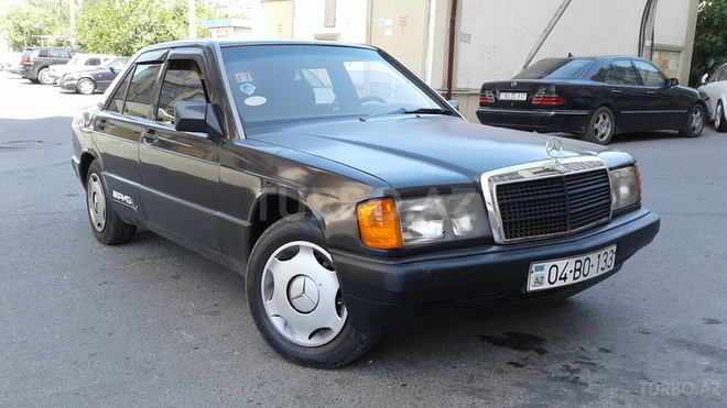 Mercedes 190 1991, 280,000 km - 2.0 л - Bakı