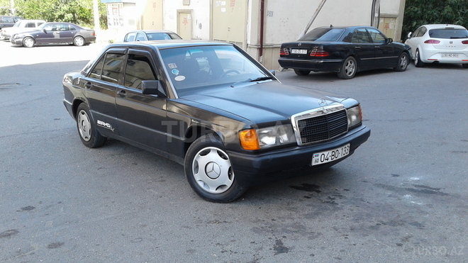 Mercedes 190 1991, 280,000 km - 2.0 л - Bakı