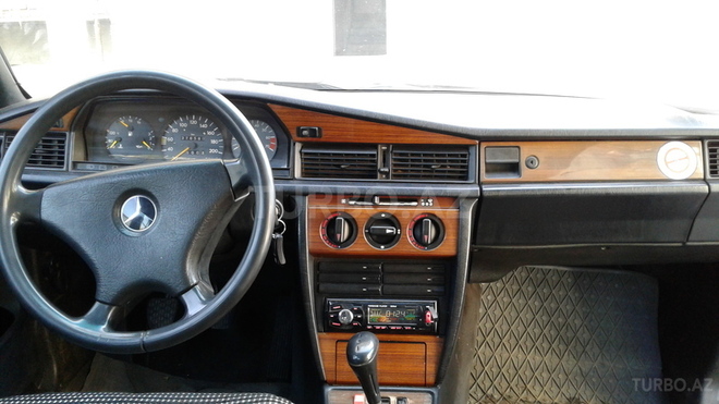 Mercedes 190 1991, 280,000 km - 2.0 л - Bakı