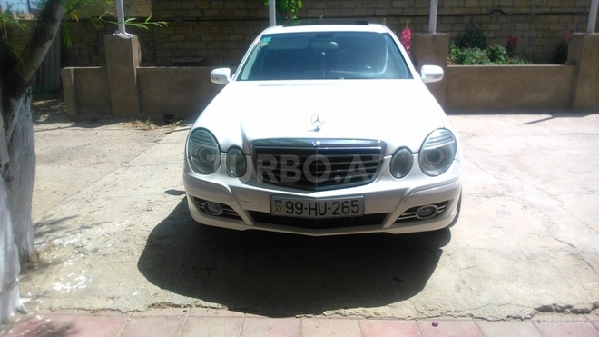 Mercedes E 220 2007, 193,000 km - 2.2 l - Bakı