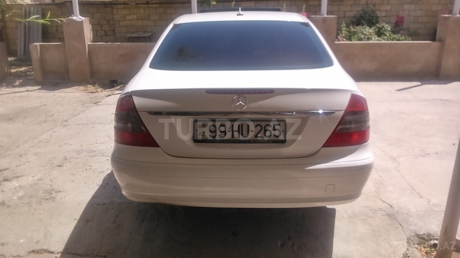 Mercedes E 220 2007, 193,000 km - 2.2 l - Bakı