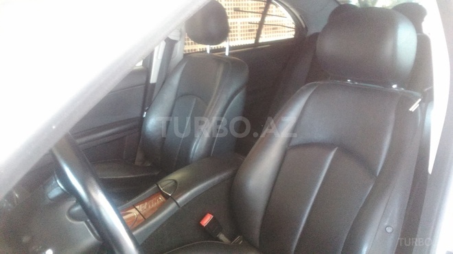 Mercedes E 220 2007, 193,000 km - 2.2 l - Bakı