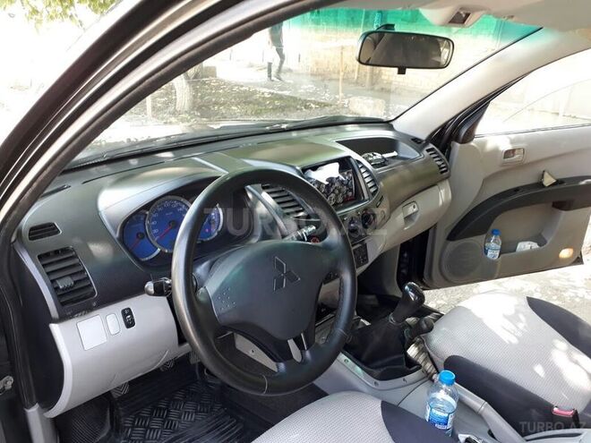 Mitsubishi L200 2008, 188,000 km - 2.5 l - Bakı