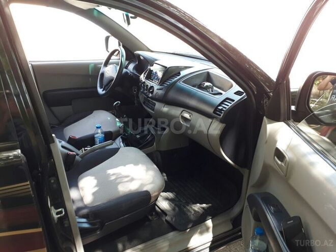 Mitsubishi L200 2008, 188,000 km - 2.5 l - Bakı