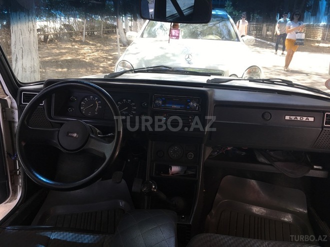 LADA (VAZ) 2107 2009, 120,000 km - 1.6 л - Bakı