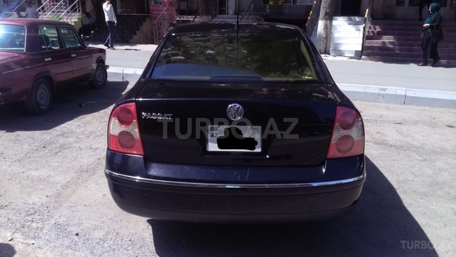 Volkswagen Passat 2002, 221,000 km - 1.8 l - Bakı