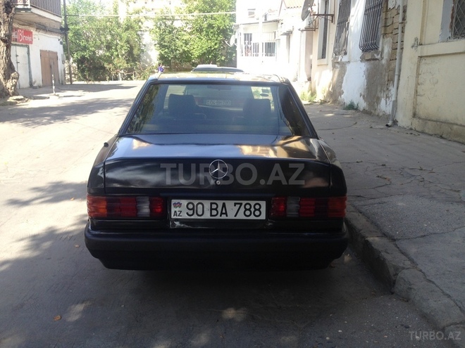 Mercedes 190 1989, 309,000 km - 2.6 l - Bakı