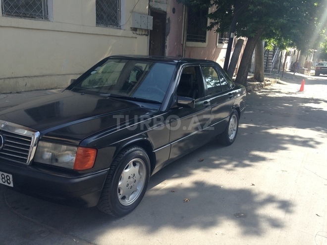 Mercedes 190 1989, 309,000 km - 2.6 l - Bakı