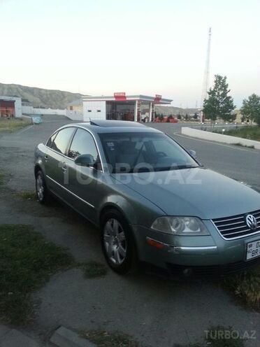 Volkswagen Passat 2004, 145,000 km - 0.2 l - Mingəçevir