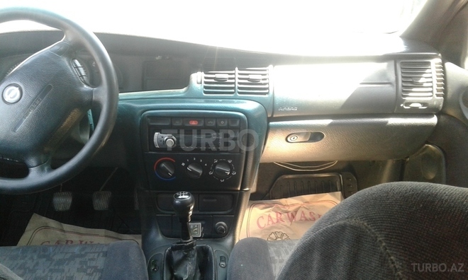 Opel Vectra 1998, 150,000 km - 1.8 l - Bakı