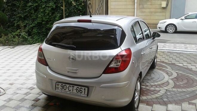 Opel Corsa 2008, 260,000 km - 1.4 л - Bakı