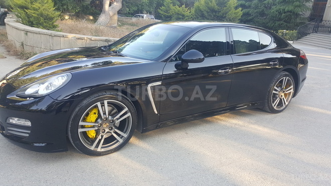 Porsche Panamera 4S 2011, 38,000 km - 3.6 l - Bakı