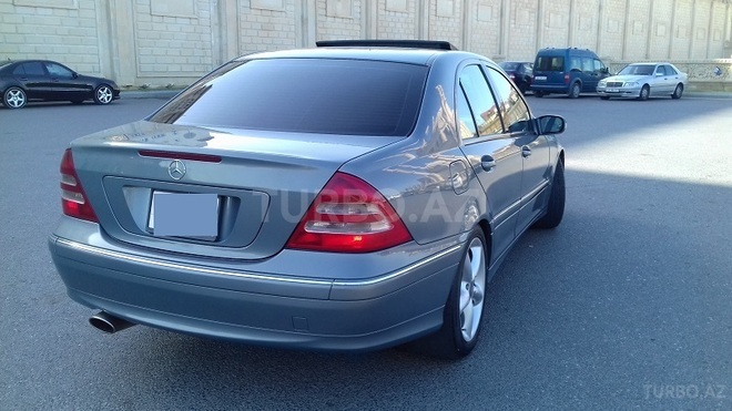 Mercedes C 230 2005, 186,400 km - 1.8 l - Bakı