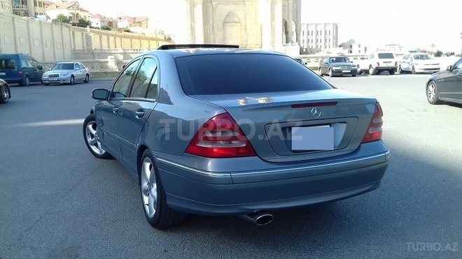 Mercedes C 230 2005, 186,400 km - 1.8 l - Bakı