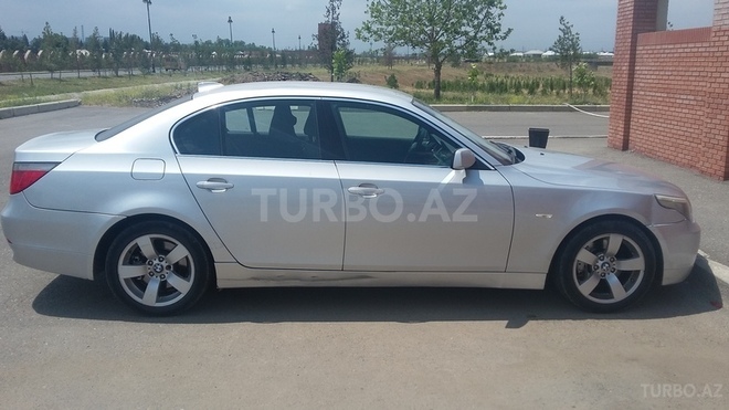 BMW 520 2003, 250,000 km - 2.2 l - Gəncə