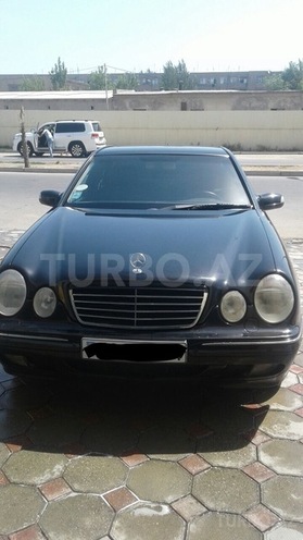 Mercedes E 270 2000, 236,512 km - 2.7 l - Sumqayıt